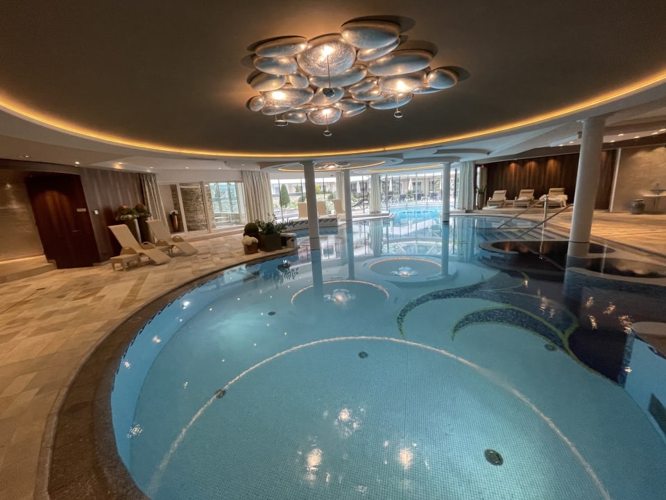 Pool Hotel Trofana Royal