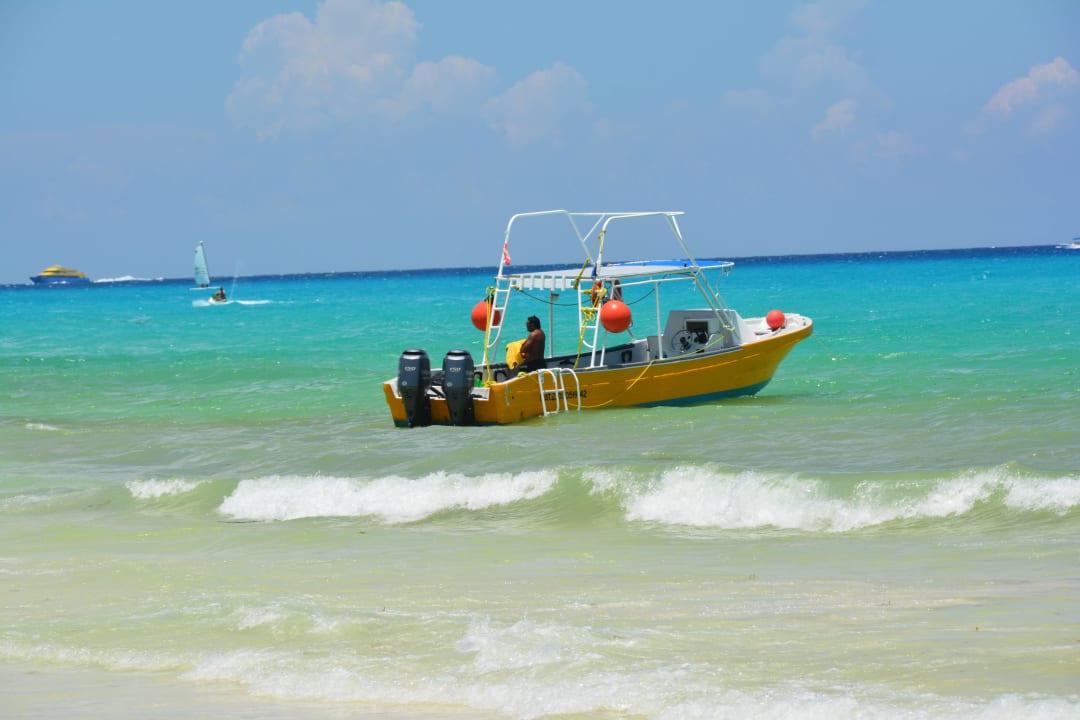 Das Tauchboot Iberostar Waves Tucan