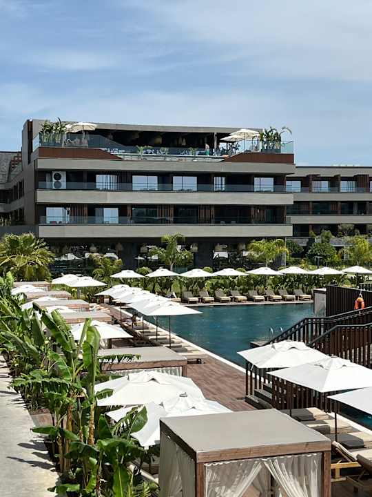 Außenansicht Jacaranda Luxury Resort