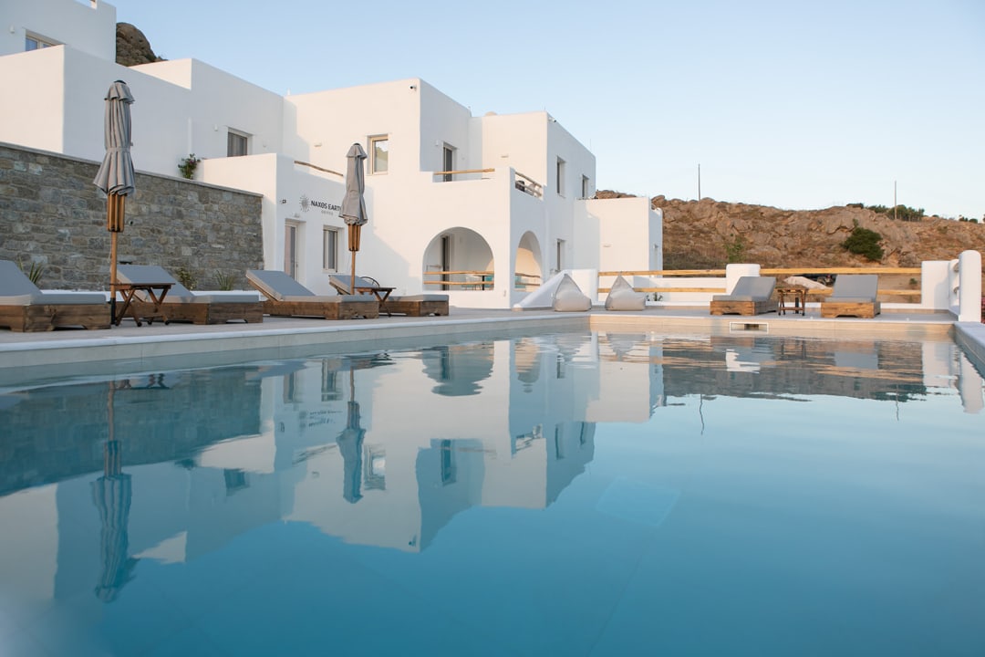 Pool Naxos Earth Suites