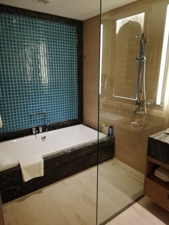 Gartenanlage DoubleTree by Hilton Resort & Spa Marjan Island