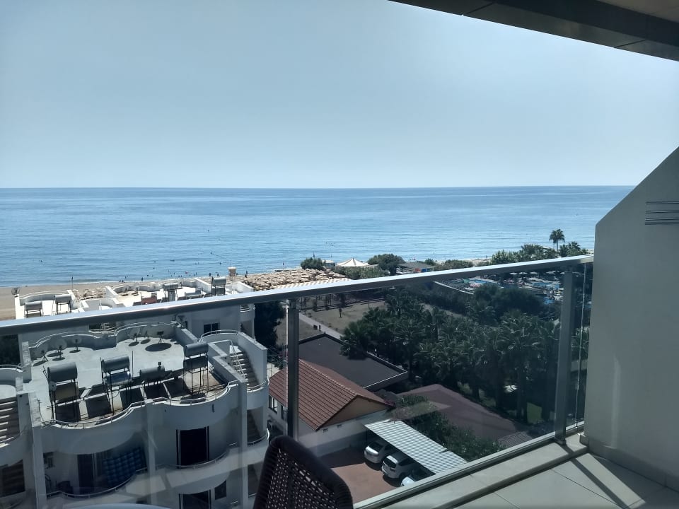 Ausblick Hotel Royal Garden Beach