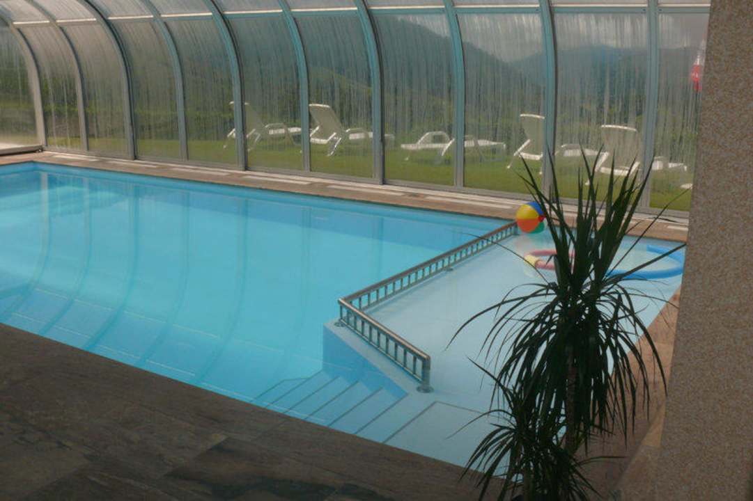 Indoorpool Panoramadorf Saualpe