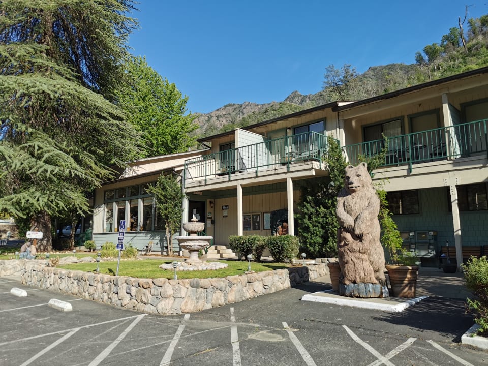 Außenansicht Hotel Yosemite View Lodge