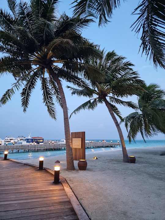 Außenansicht Meeru Maldives Resort Island