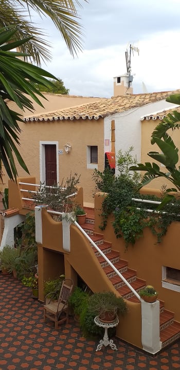 Außenansicht Hotel Aldea Cala Fornells 2