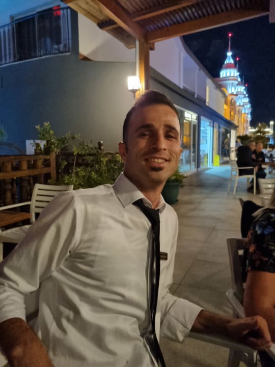 Sonstiges Well Palace Side