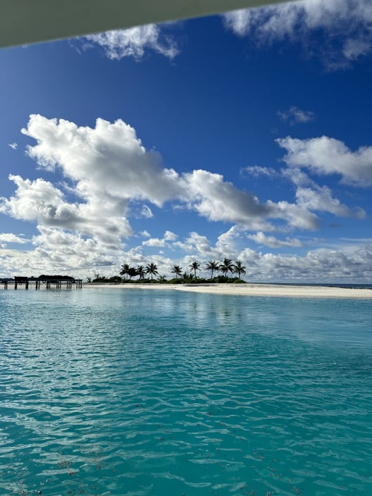 Strand Le Meridien Maldives Resort & Spa