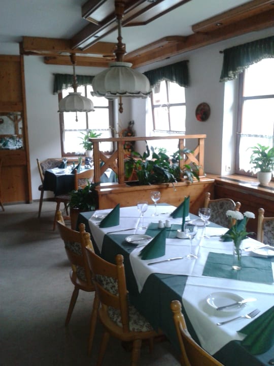 "Gastraum in blau gehalten" Hotel Schwarzbeerschaenke (Pobershau