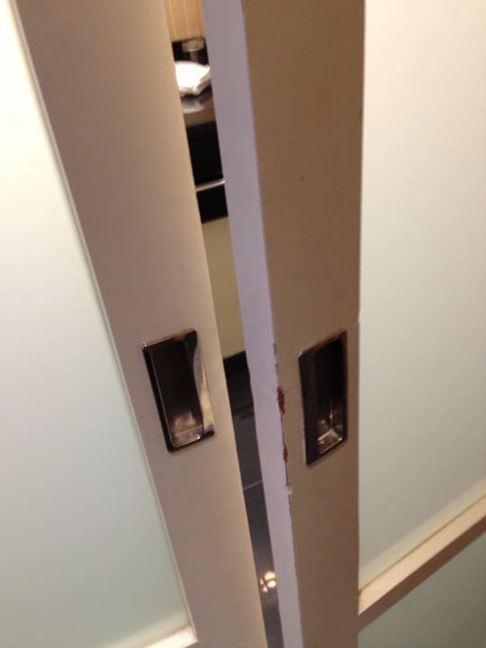 Badtimmertür Hotel Le Meridien Etoile