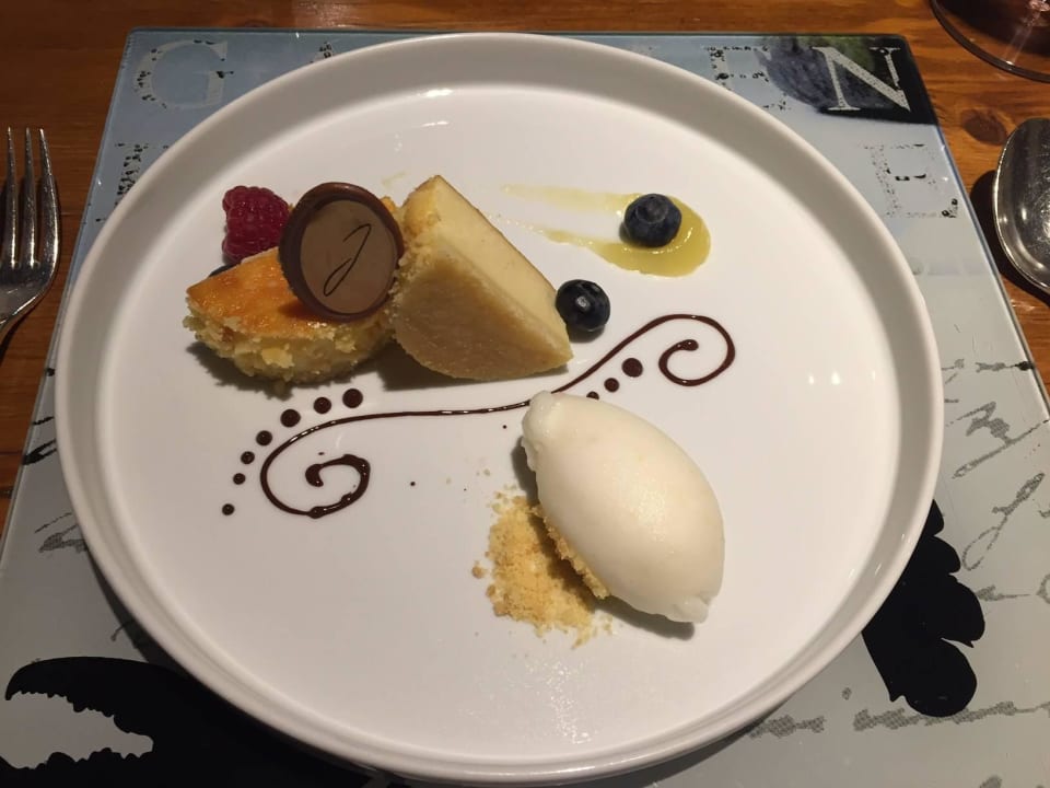 American Cheesecake  (Jagdhofstuben) Relais Chateaux Jagdhof Glashütte