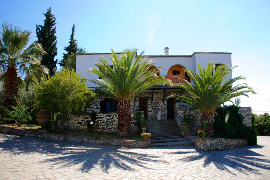 Garden Hotel Geranion Village