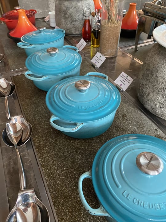 Gastro Hotel Vivanta by Taj Gurgaon