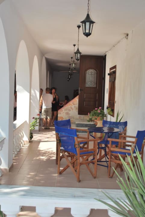 Essbereich  Pension To Konaki