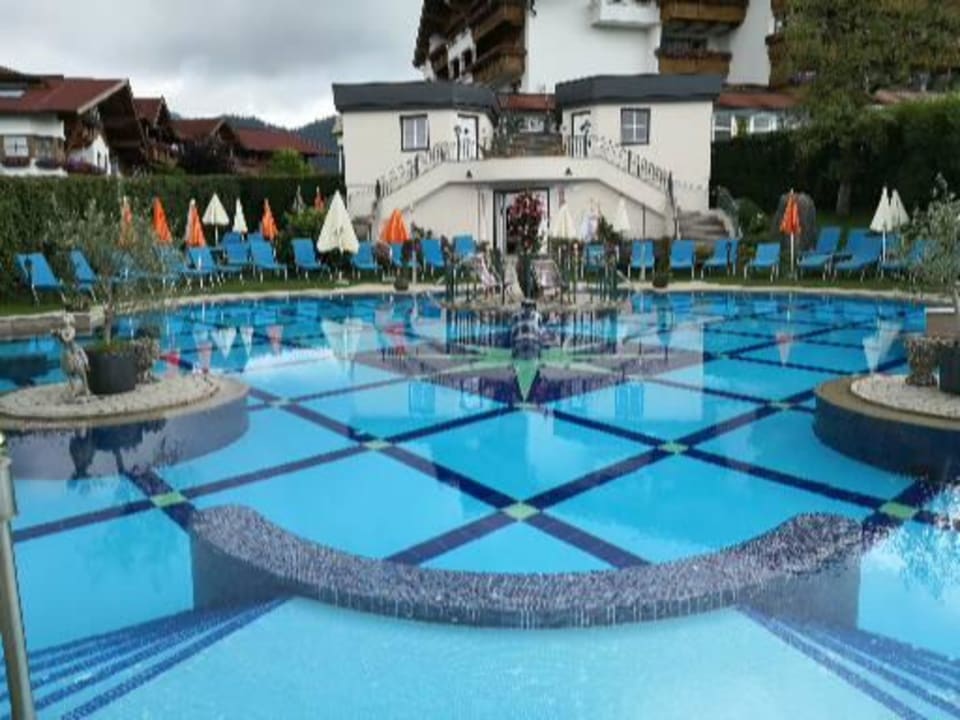 Pool Wohlfühlresort Peternhof