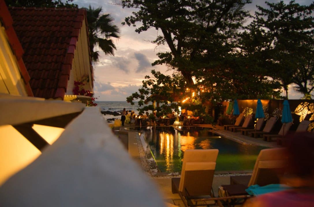 Pool Ocean Breeze Resort