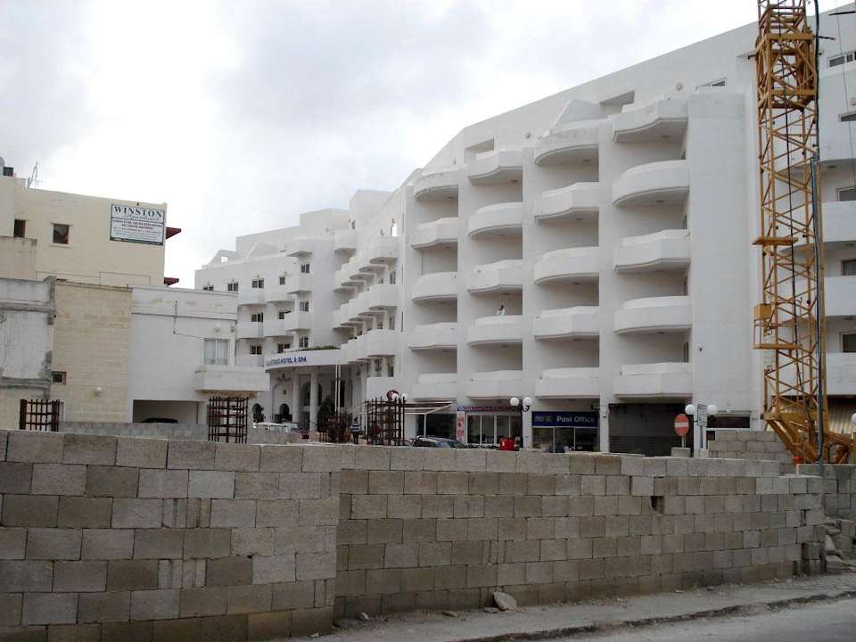 Baustelle beim Hotel db San Antonio Hotel + Spa