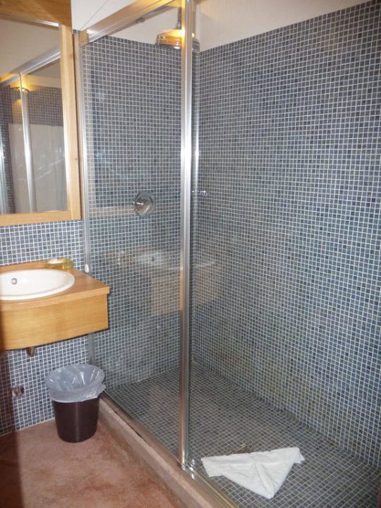 Riesige Dusche Alghero Resort Country Hotel