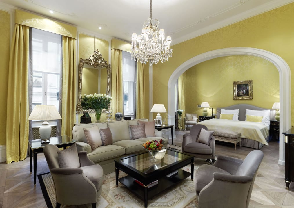 Deluxe Junior Suite Hotel Sacher