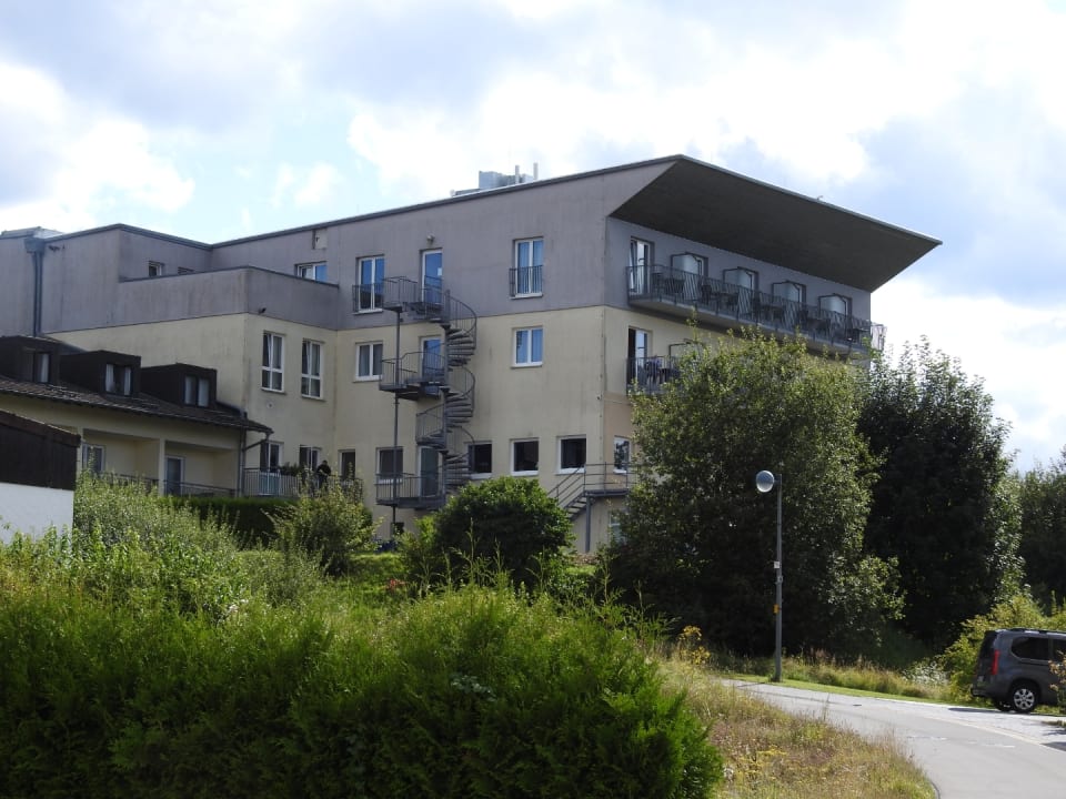 Außenansicht Hotel Löwenstein