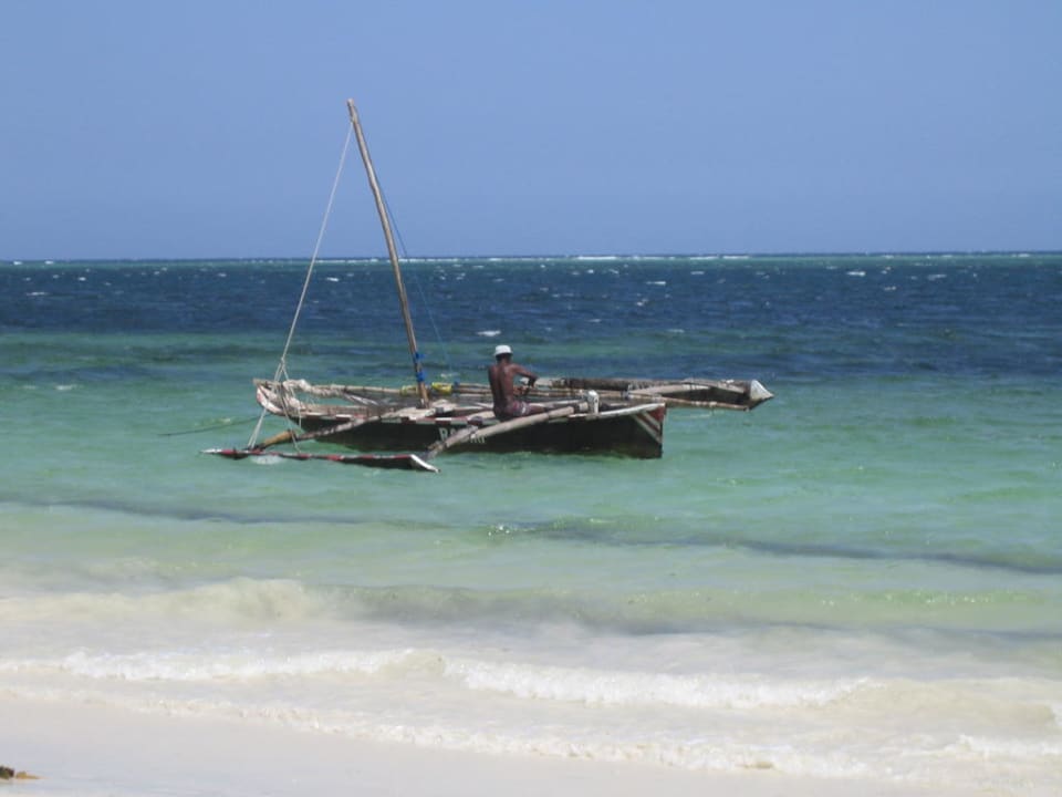 Indischer Ozean Bahari Beach Hotel