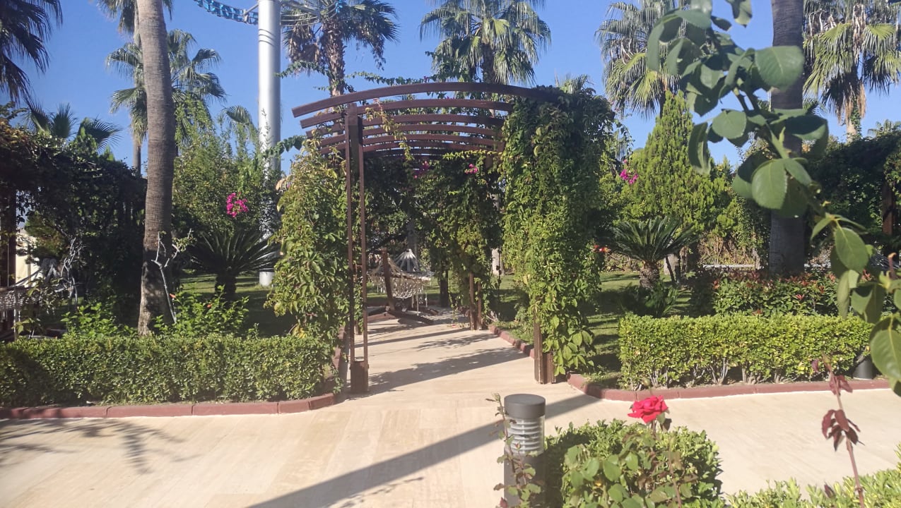 Gartenanlage Saphir Resort & Spa