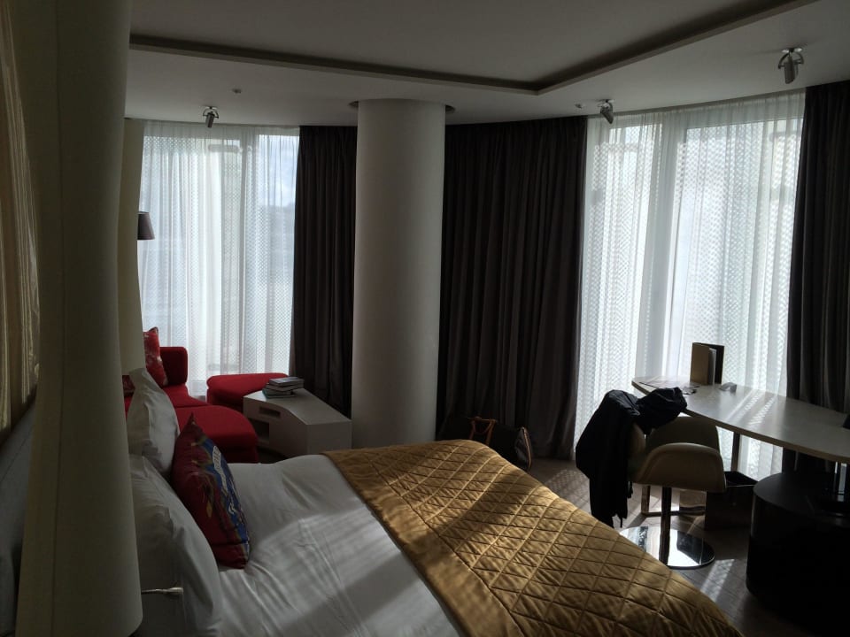 Cool corner suite W London - Leicester Square