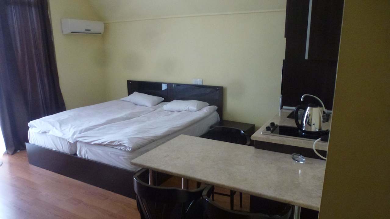 Zimmer Betten Hotel Mgzavrebi Batumi