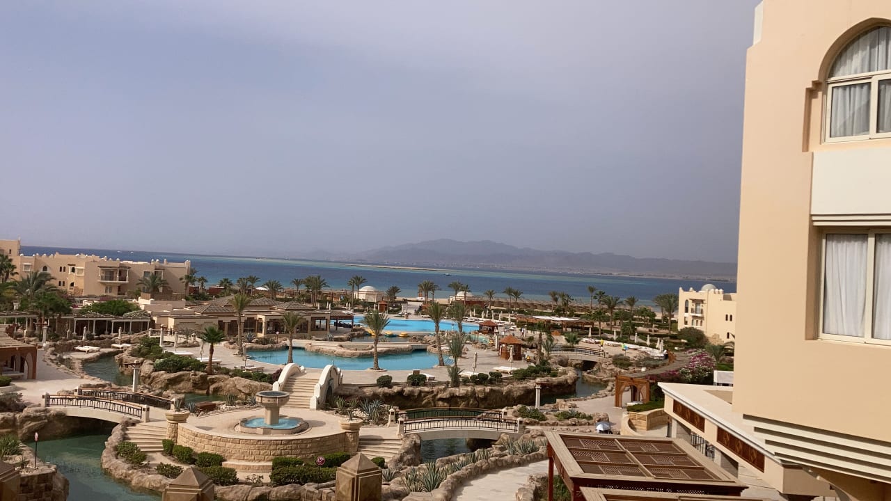 Ausblick Hotel Kempinski Soma Bay