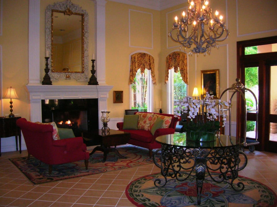 Hotel Eingangshalle Hotel Trianon Old Naples