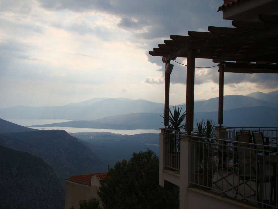 Ausblick Hotel Varonos