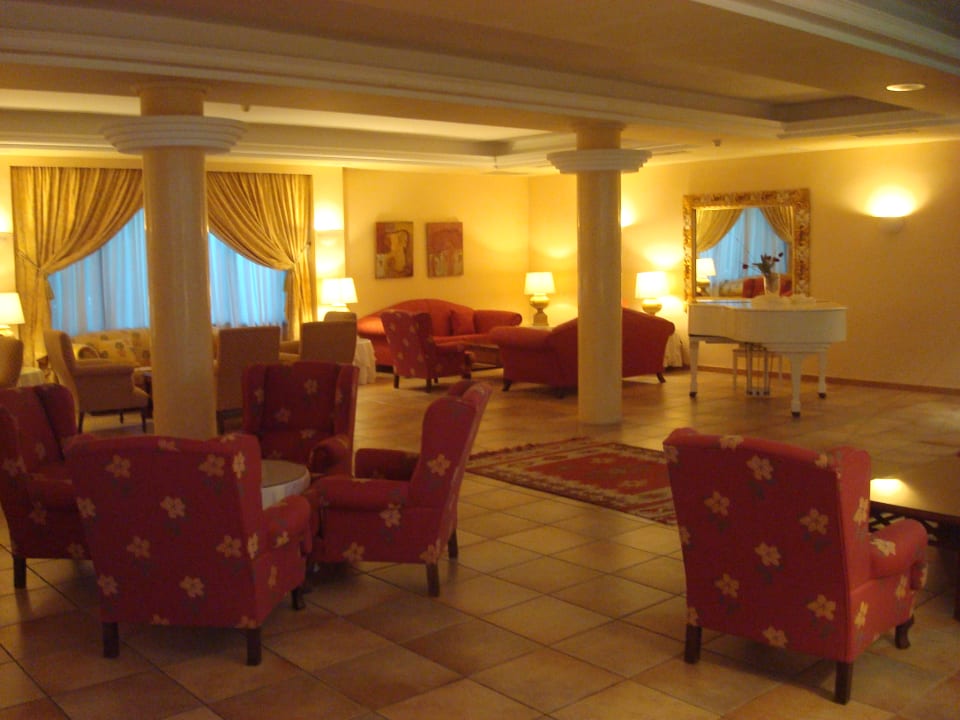 Lobby Lago Garden