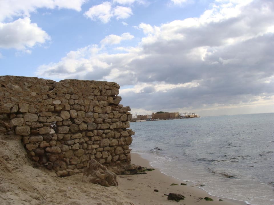 Richtung Altstadt The Orangers Beach Resort and Bungalows