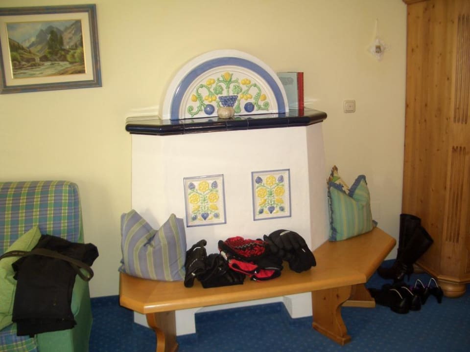 Kamin im Zimmer Hotel Alpin Spa Tuxerhof