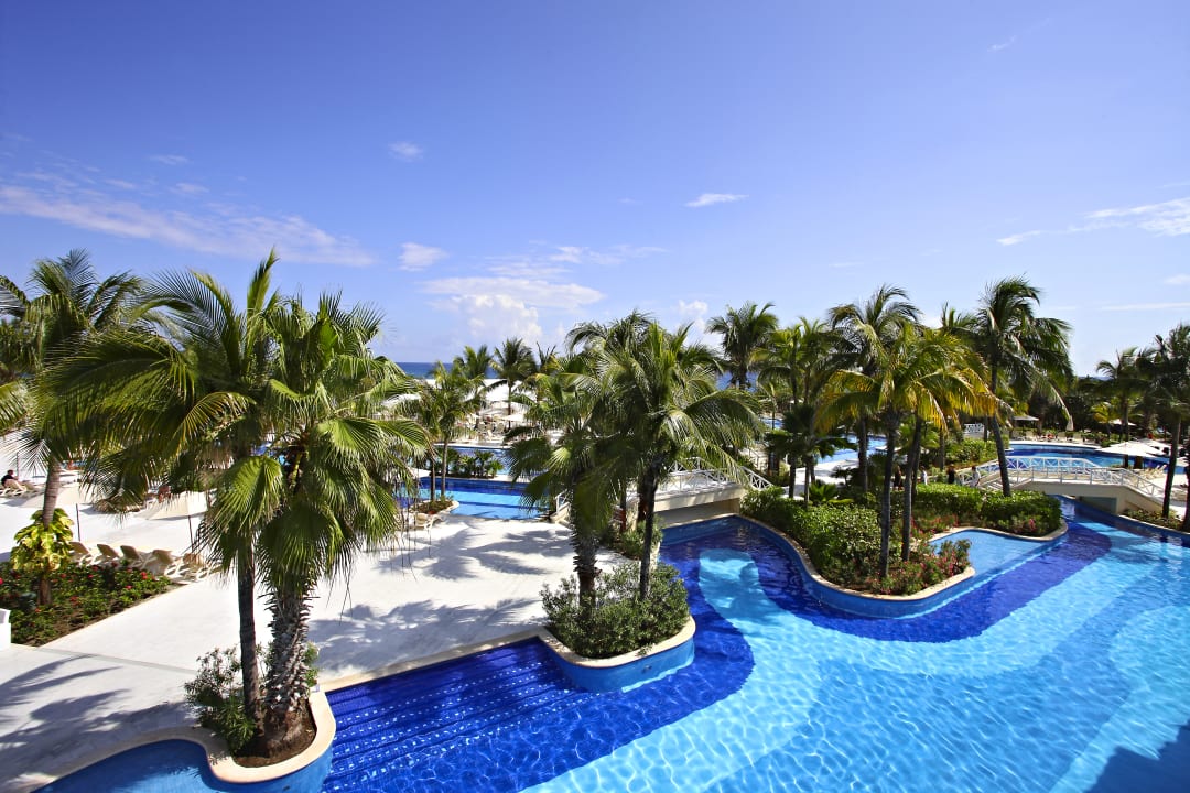 Pool Bahia Principe Luxury Akumal