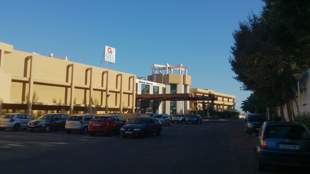 Hotel von vorne SBH Club Paraiso Playa