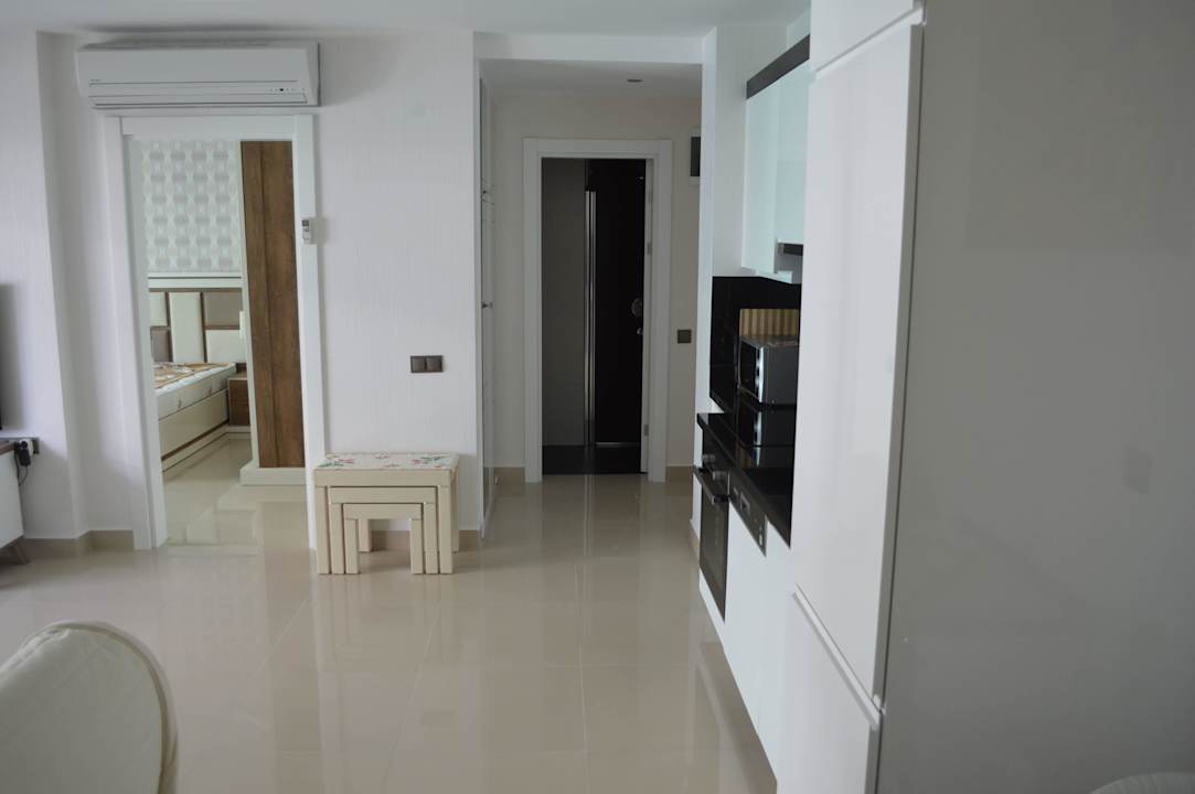 Living room Direct Beach Apartments