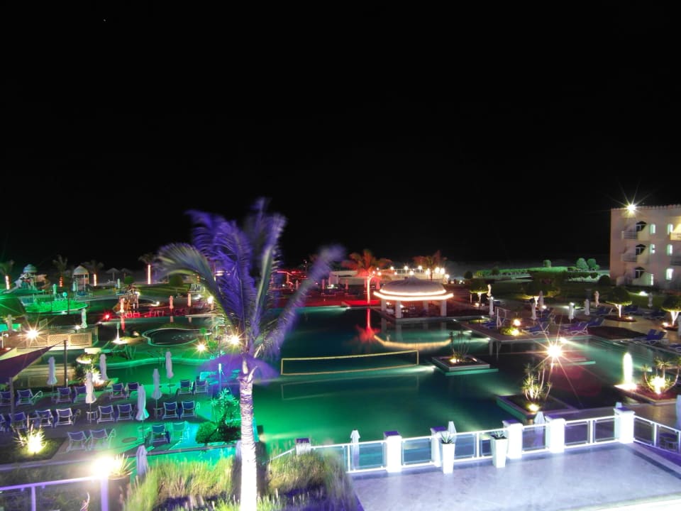 Marriott by night Wyndham Garden Salalah Mirbat