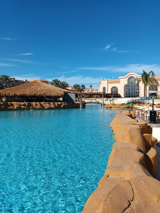 Pool Pyramisa Beach Resort Sahl Hasheesh