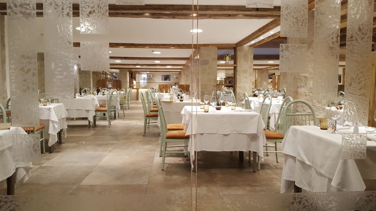 Gastro Hotel Caravel