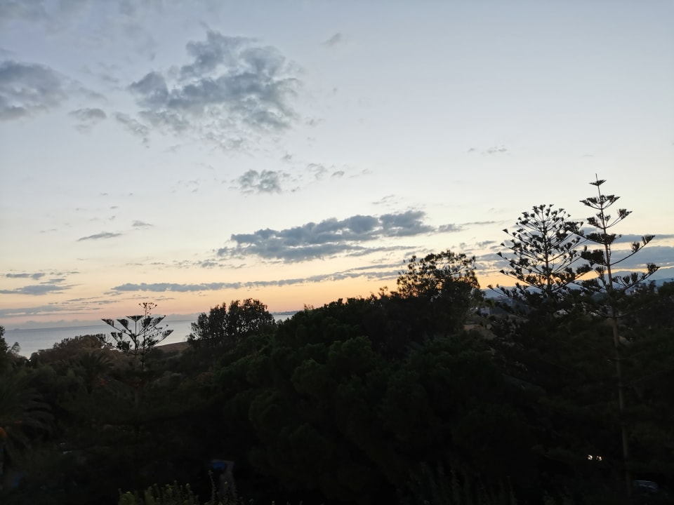 Ausblick Apollonia Beach Resort & Spa