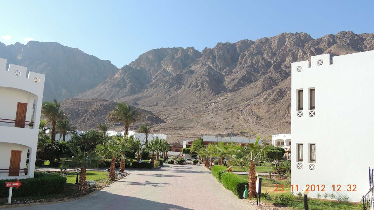 Aber das ist der Blick vom Foyer aus  Happy Life Village