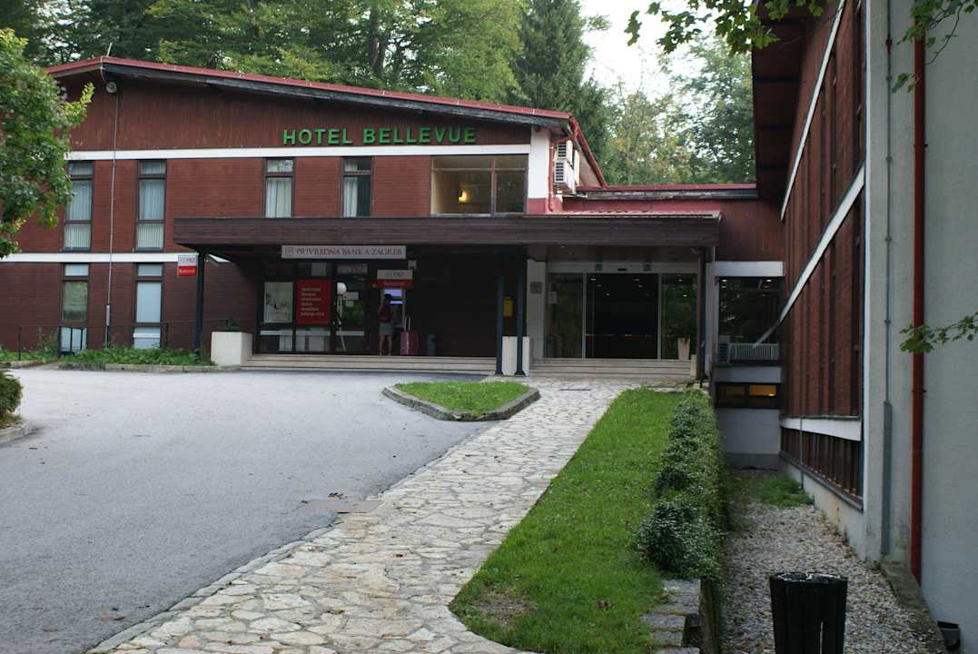 Vorderansicht Hotel Bellevue