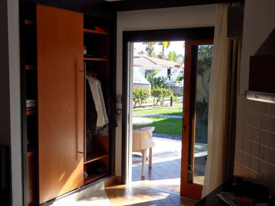 Eingand zum Studio über Terrasse HL Miraflor Suites Hotel