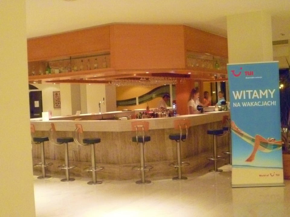 Hotel - Abend - Bar TUI KIDS CLUB Alex Beach