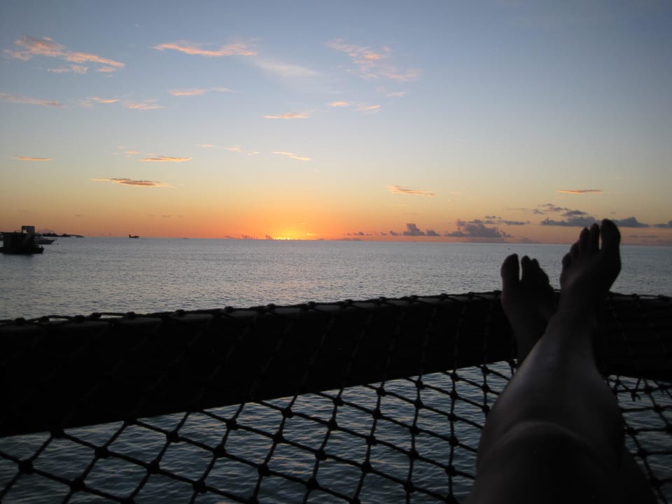 Sonnenuntergang auf der Hängematte Sun Siyam Vilu Reef