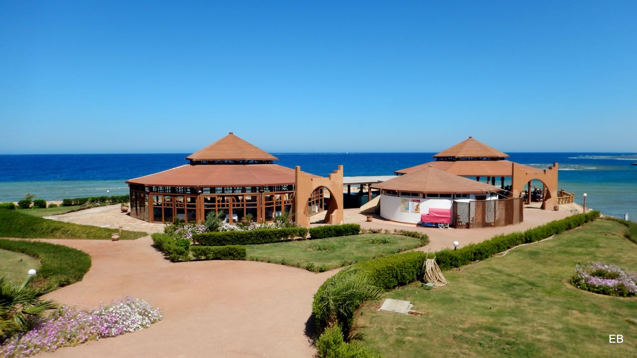 Gartenanlage Three Corners Equinox Beach Resort