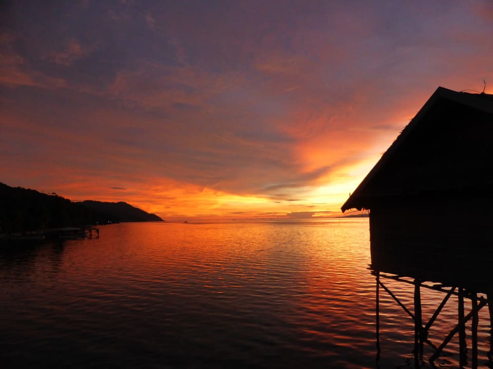 Tägliche Sonnenuntergänge Hotel Kri Eco Resort