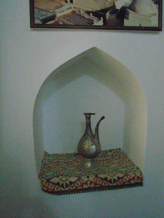 Zimmer Madrasah Polvon-Qori Boutique