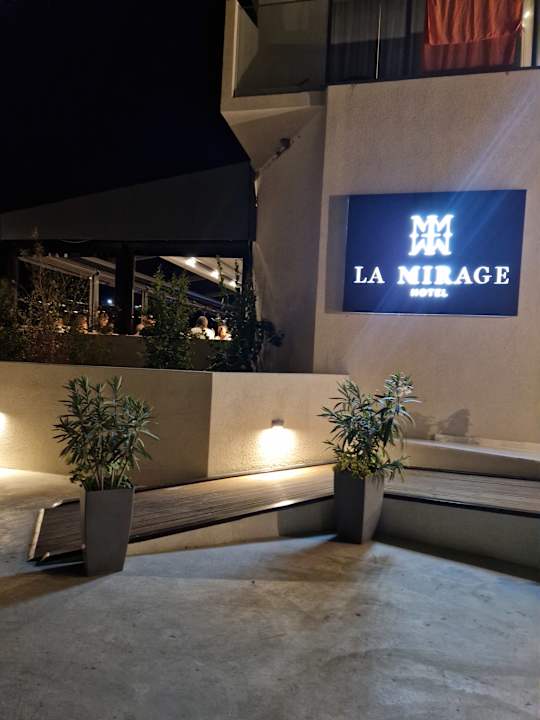 Außenansicht La Mirage Hotel